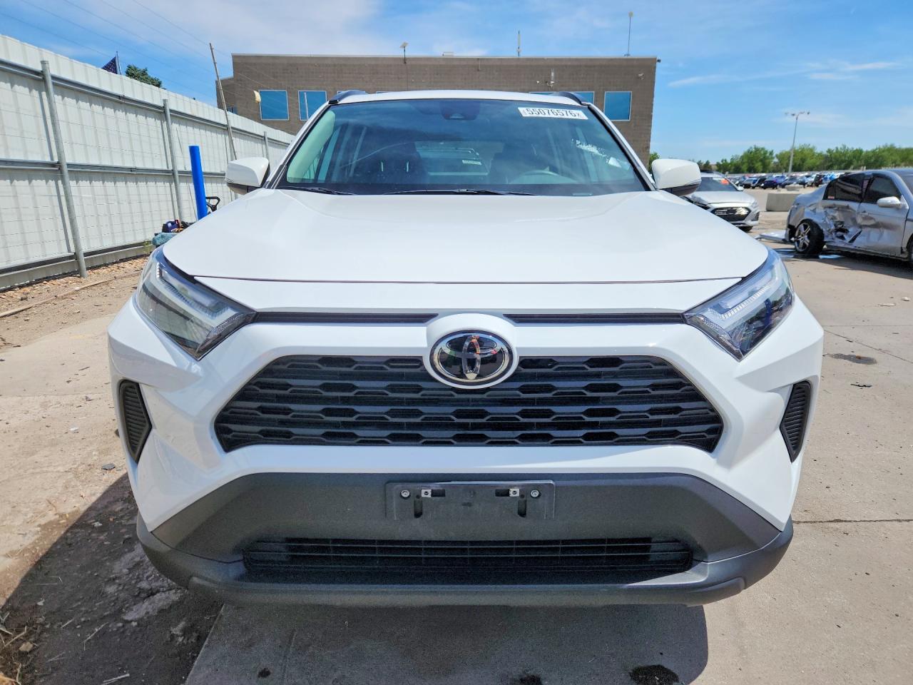 2025 Toyota Rav4 Xle - Image 5