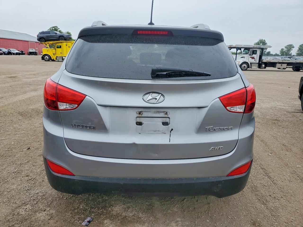 2012 Hyundai Tucson Gls - Image 6