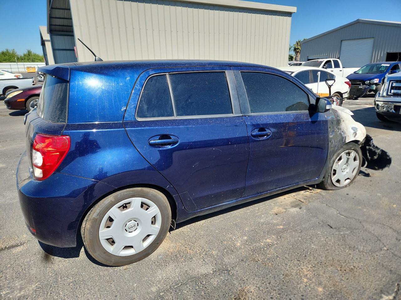 2014 Scion Xd Base - Фото 3