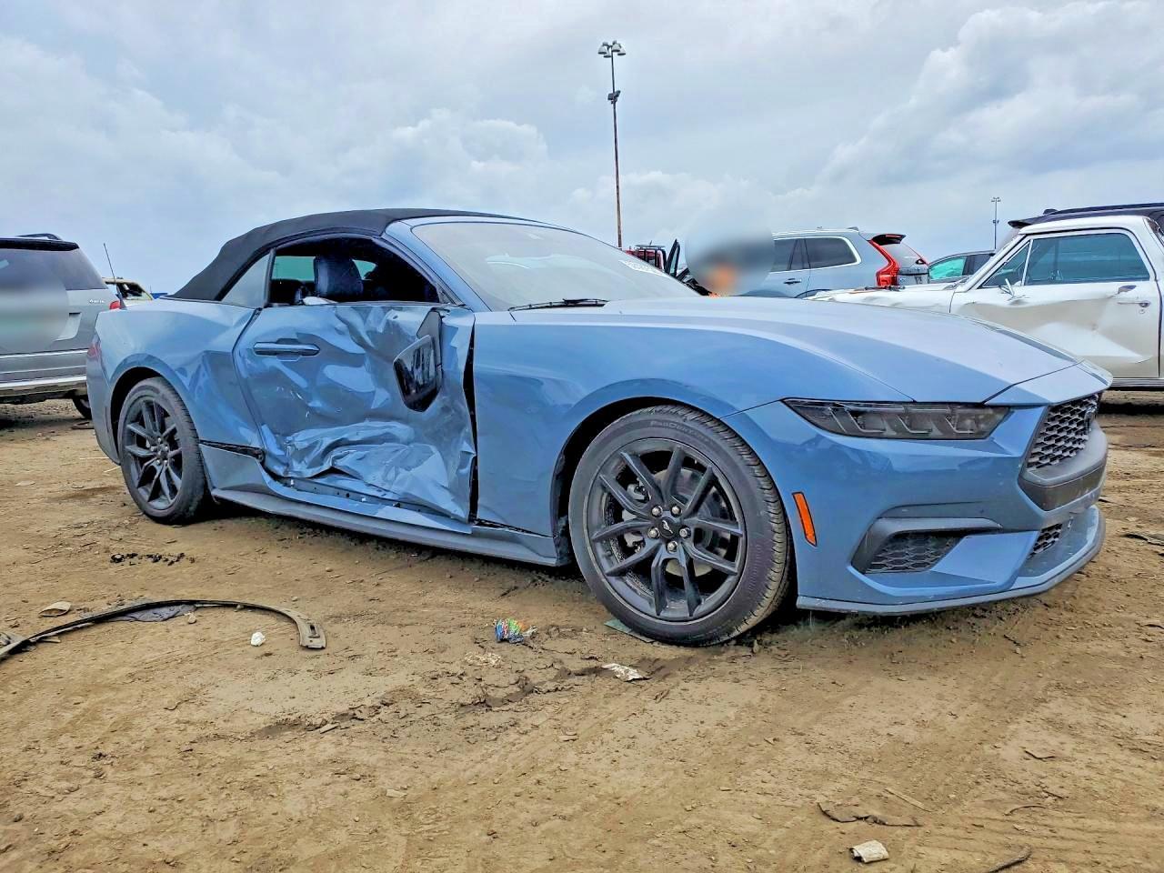 2026 Ford Mustang - Фото 4