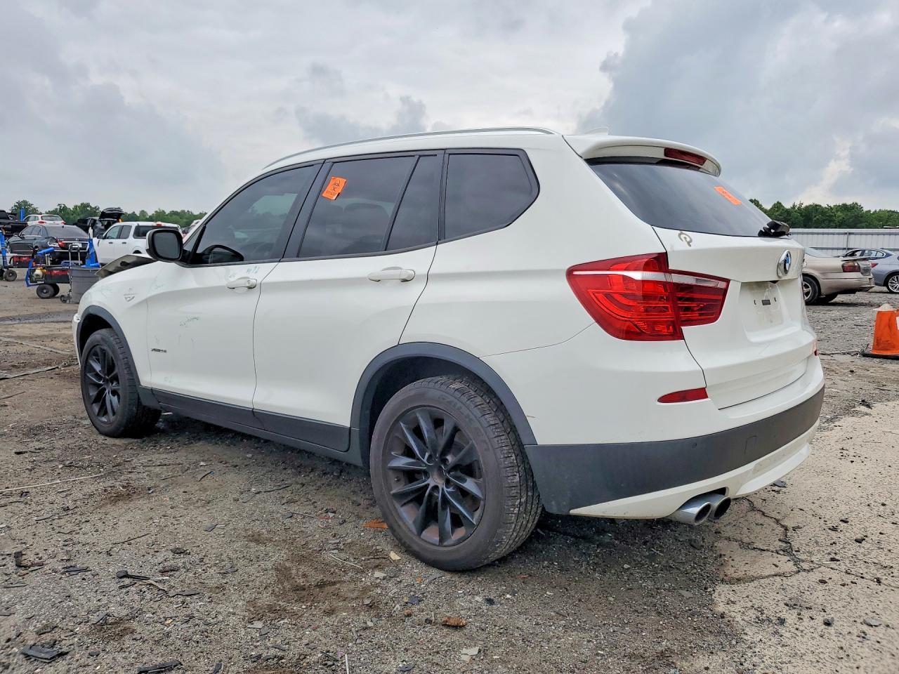 2014 BMW X3 xDrive28I - Фото 2