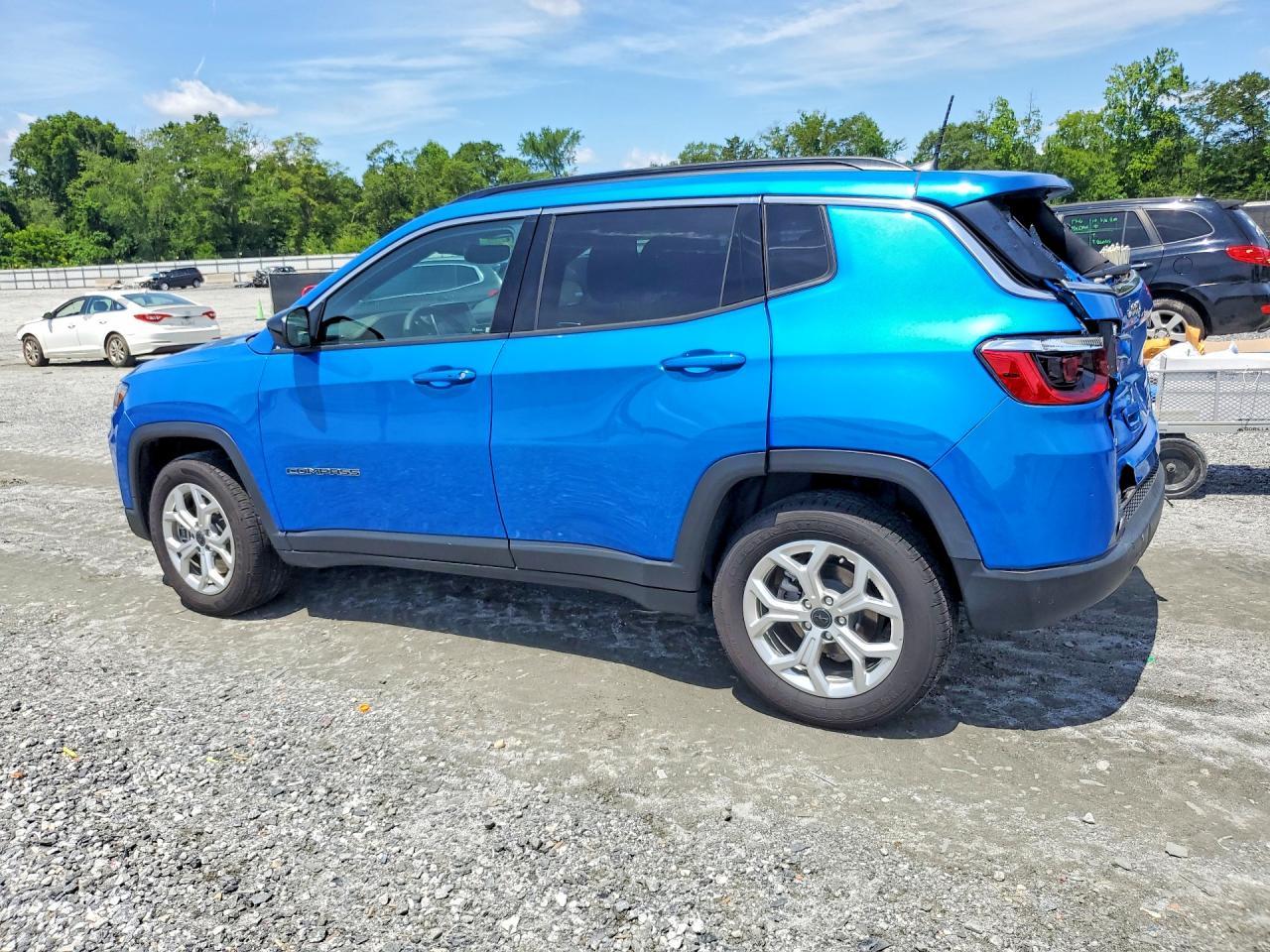 2021 Jeep Grand Cherokee 80Th Anniversary 4X2 - Image 2