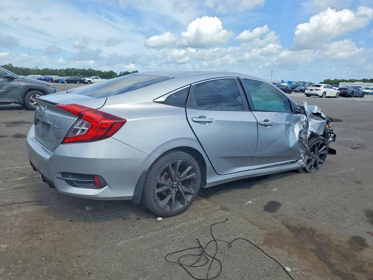 2020 Honda Civic Sport - Фото 3