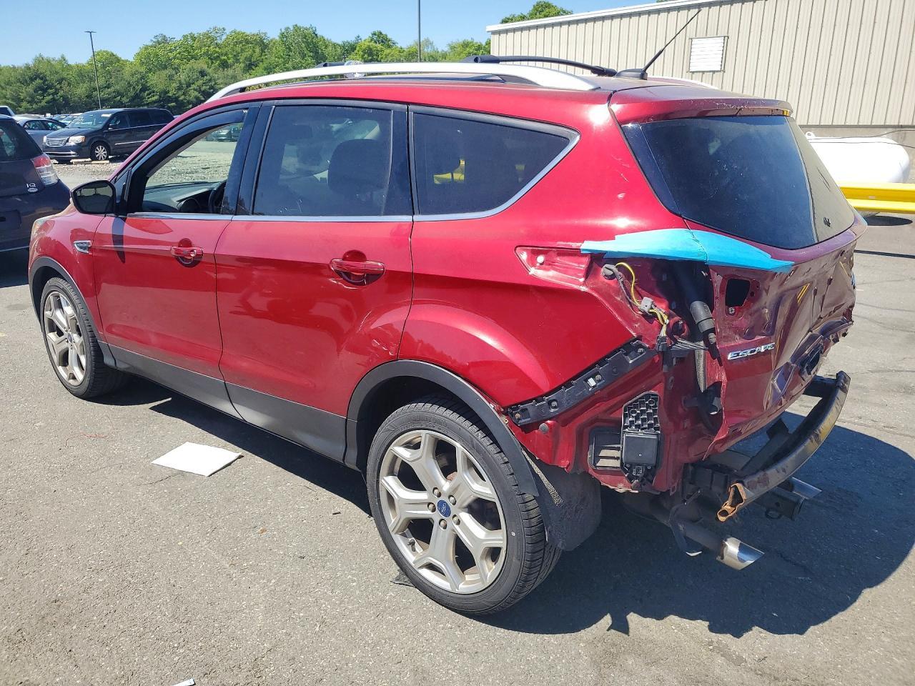2017 Ford Escape Titanium - Фото 2