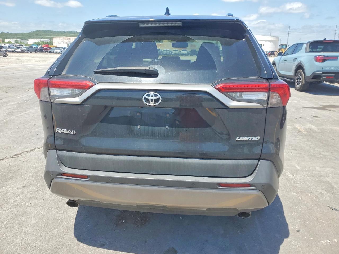 2020 Toyota Rav4 Limited - Фото 6