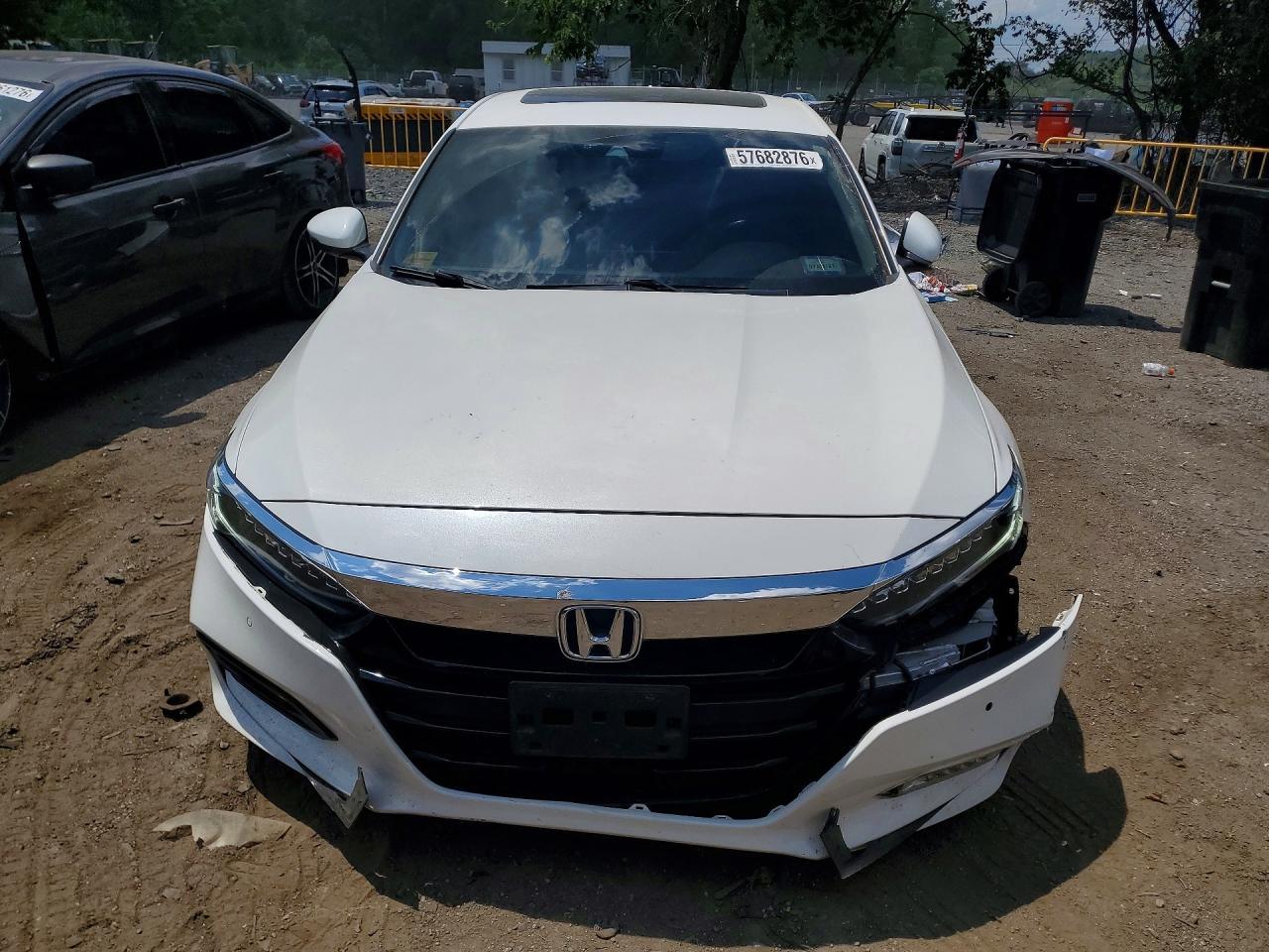 2020 Honda Accord Touring - Image 5
