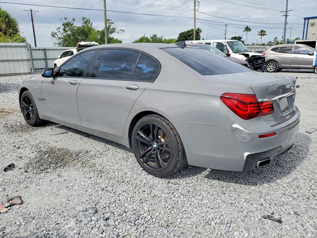 2015 BMW 740 Li - Image 2