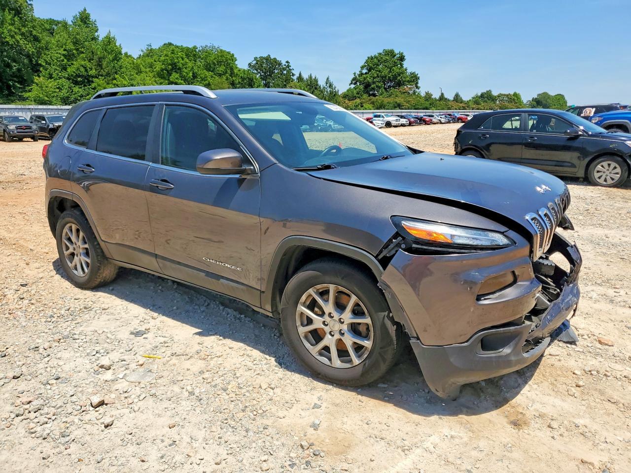 2015 Jeep Cherokee Latitude - Фото 4