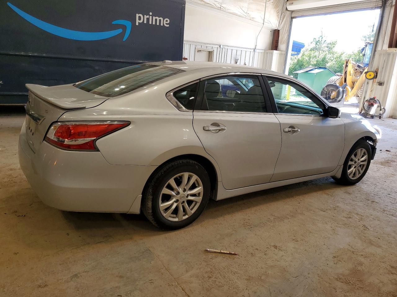 2015 Nissan Altima 2.5 S - Image 3