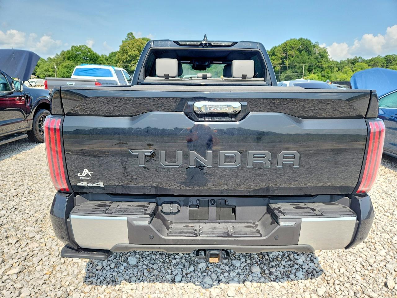2026 Toyota Tundra Crewmax Limited - Image 6