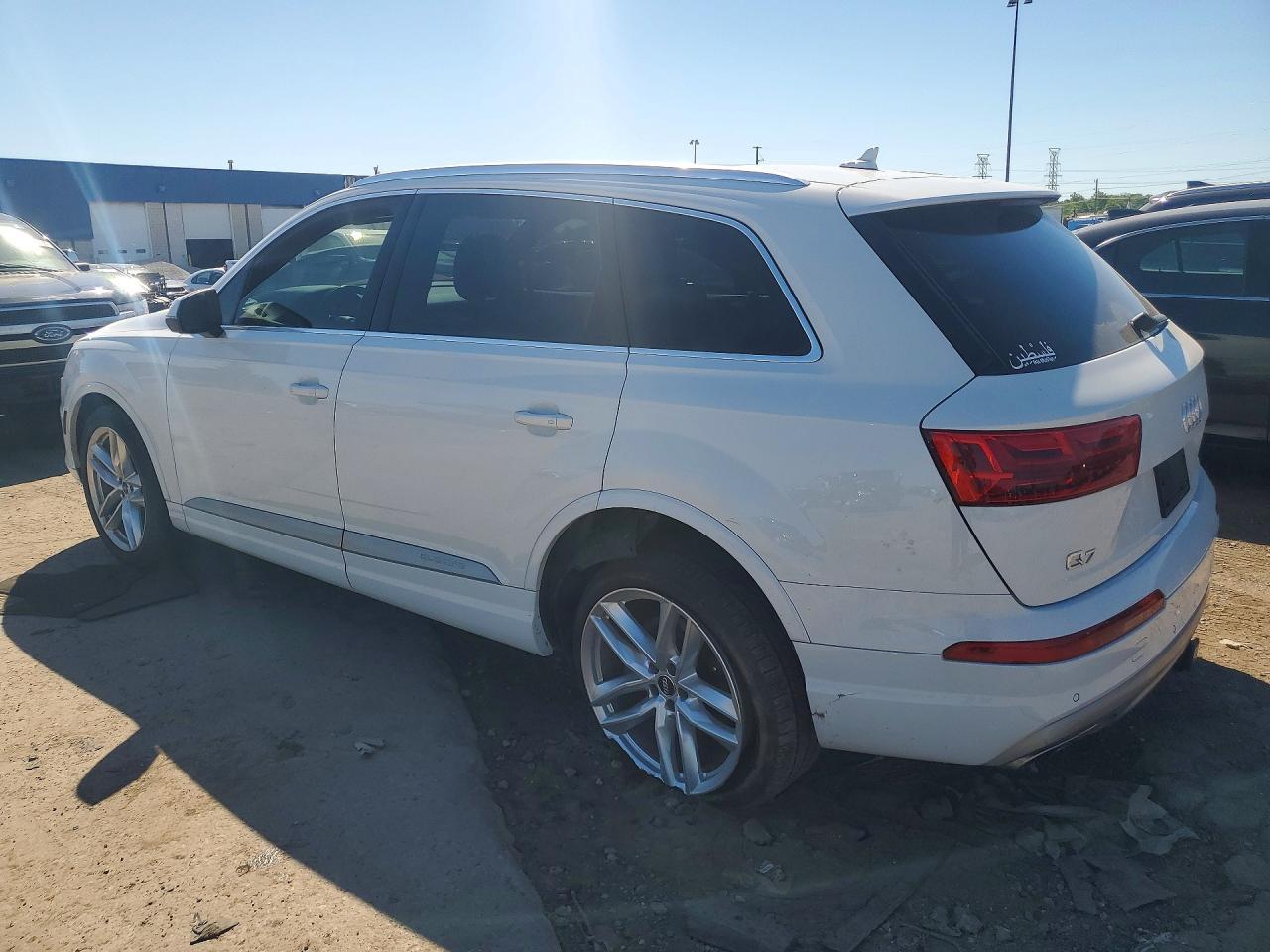 2017 Audi Q7 Prestige - Image 2
