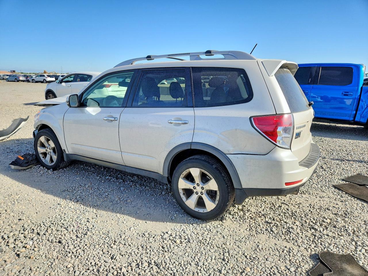 2011 Subaru Forester Touring - Фото 2