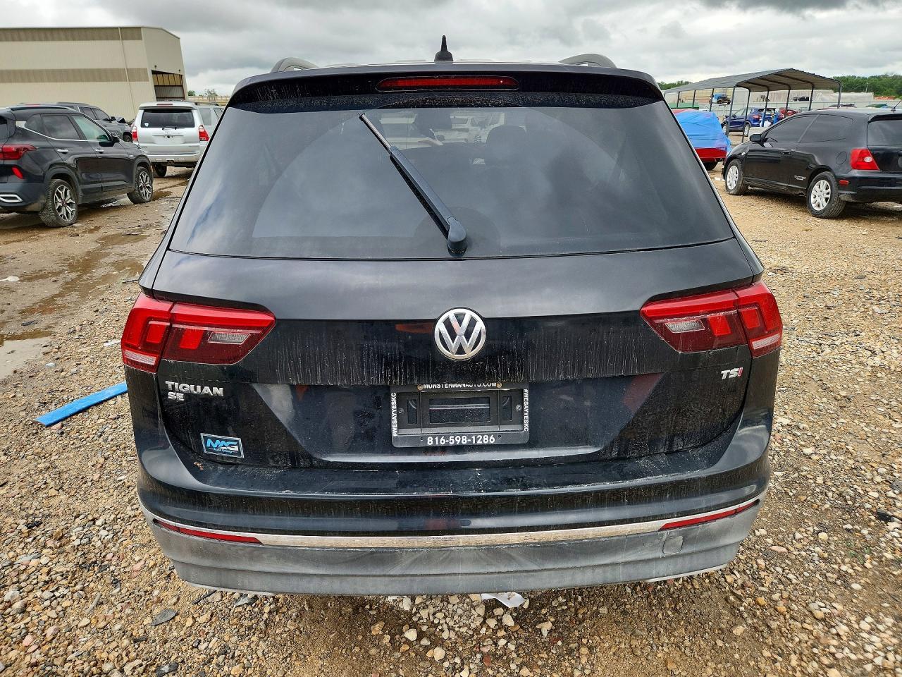 2018 Volkswagen Tiguan Se - Image 6