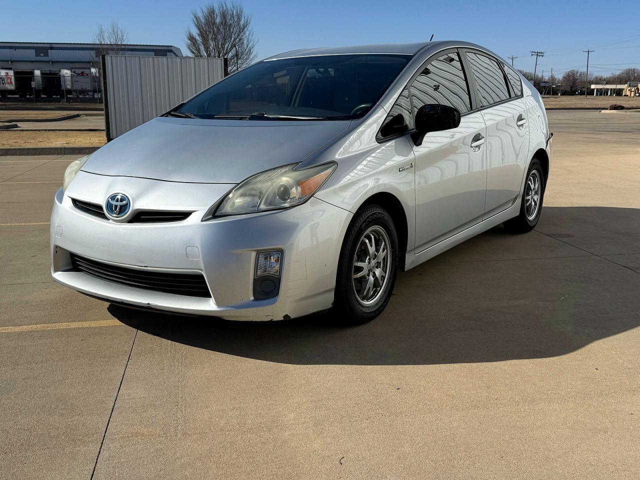 2010 Toyota Prius Iii - Фото 2