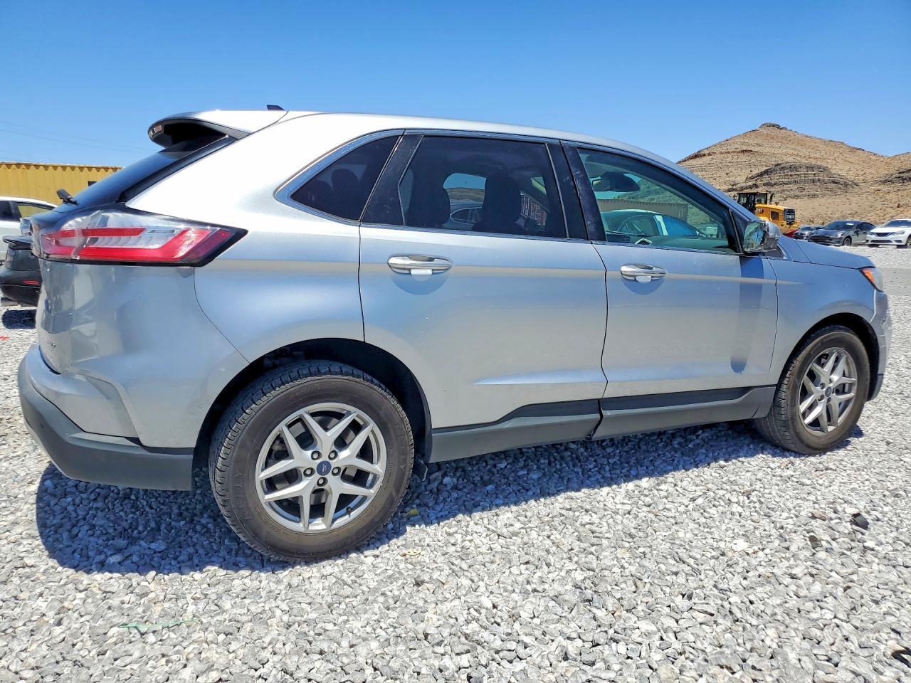 2022 Ford Edge Sel - Фото 3