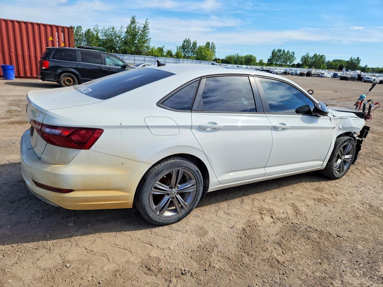 2020 Volkswagen Jetta Highline - Фото 3