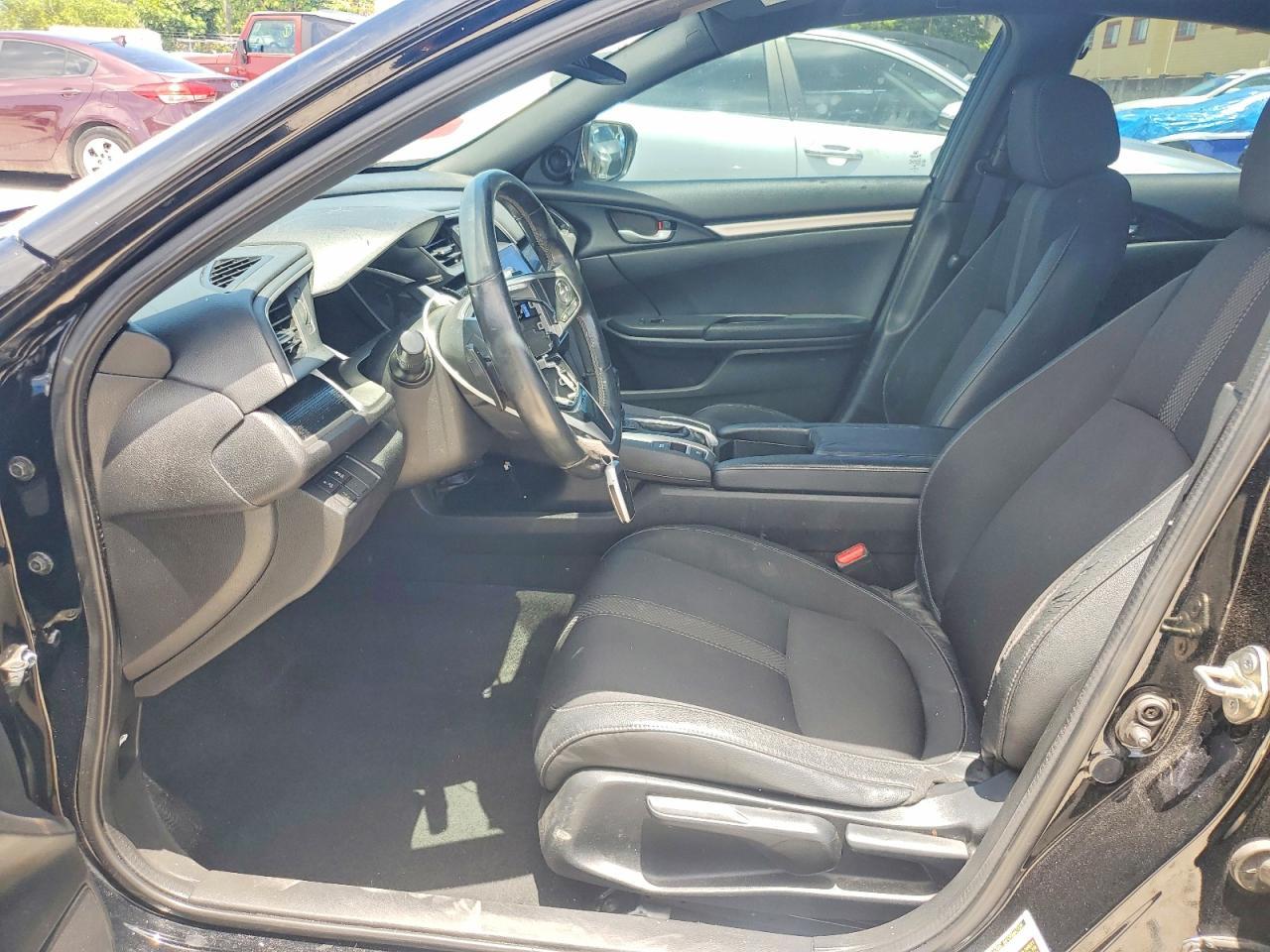 2019 Honda Civic Sport - Фото 7