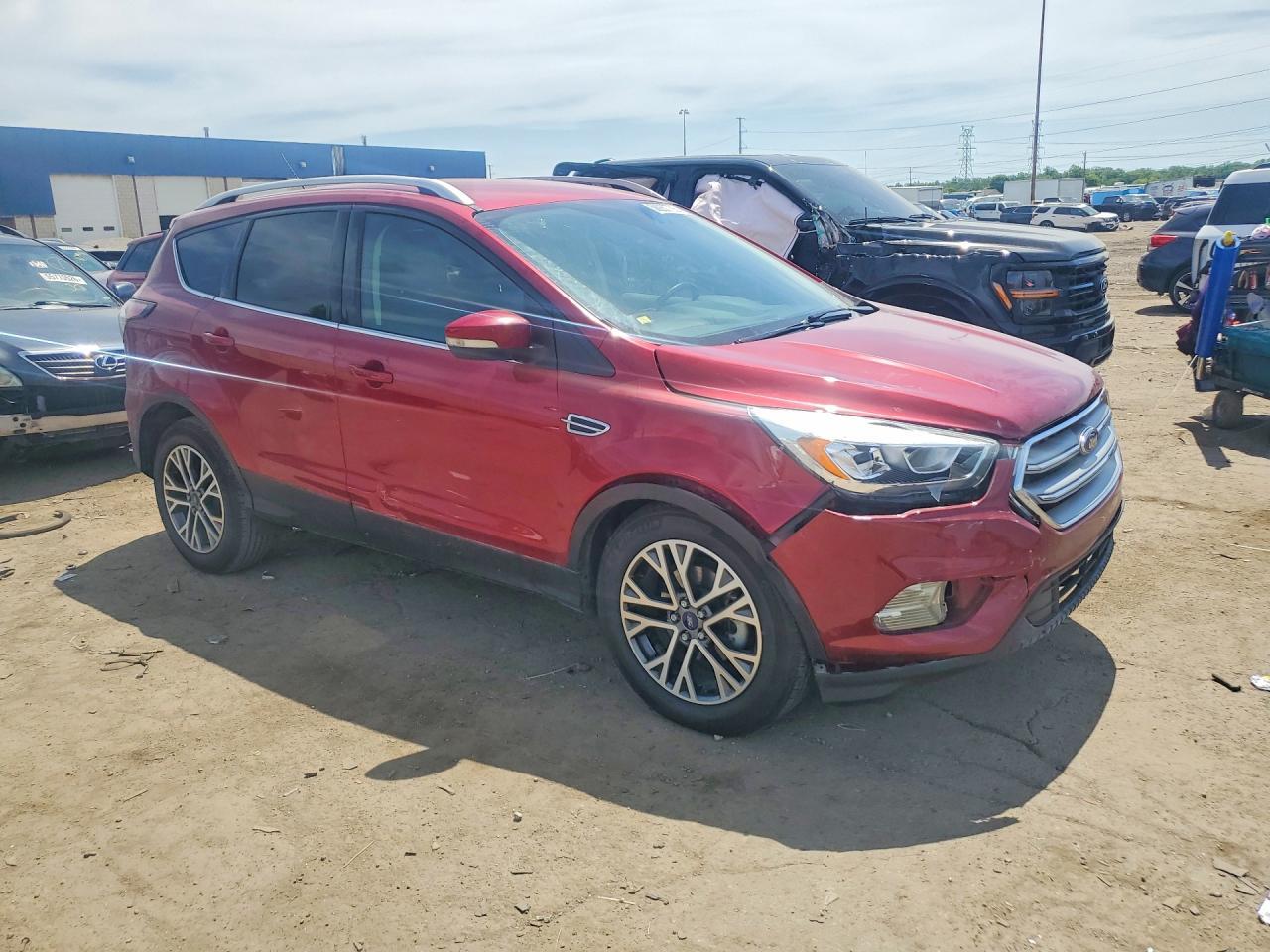 2017 Ford Escape Titanium - Image 4