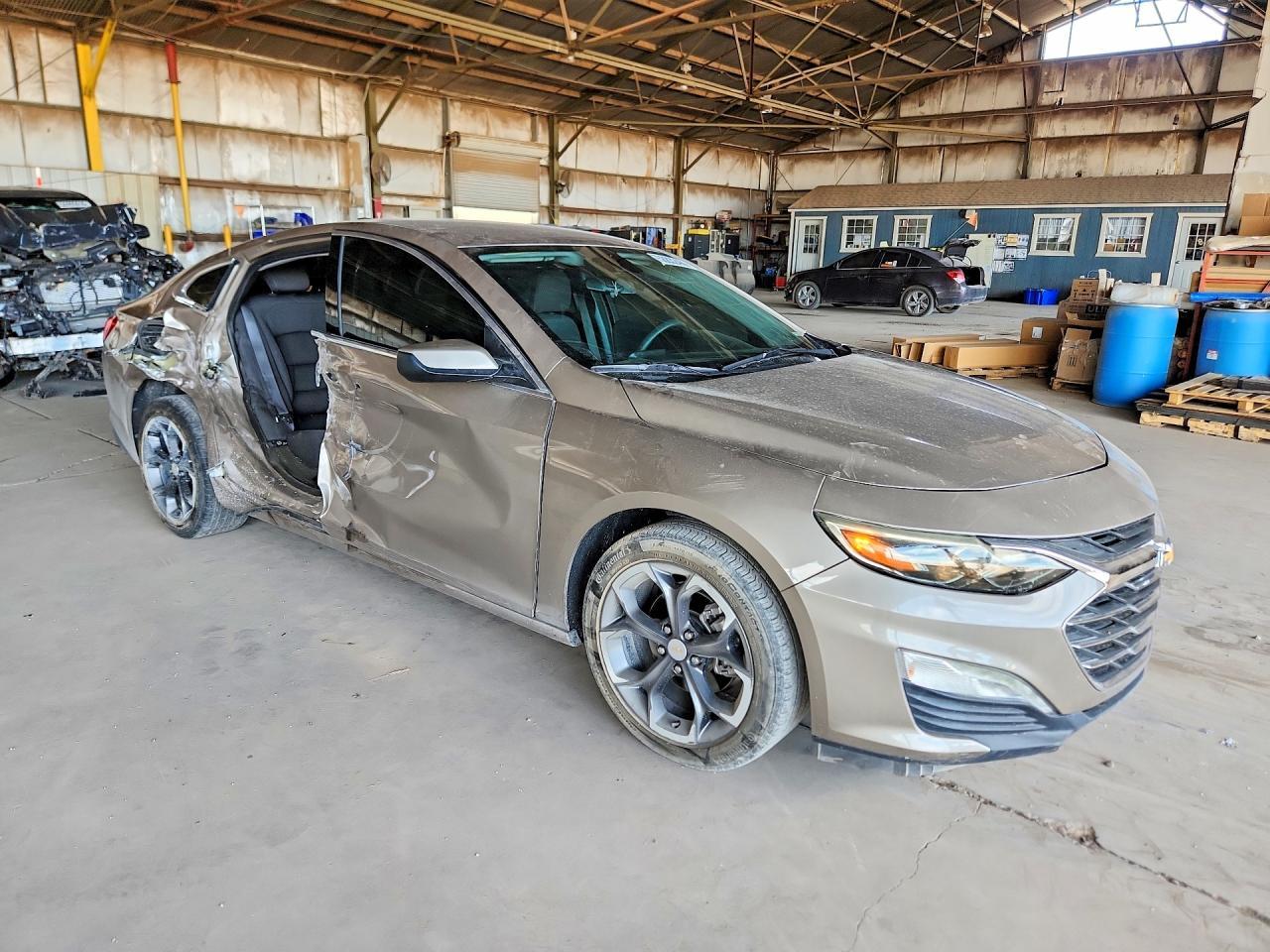2023 Chevrolet Malibu Lt - Фото 4