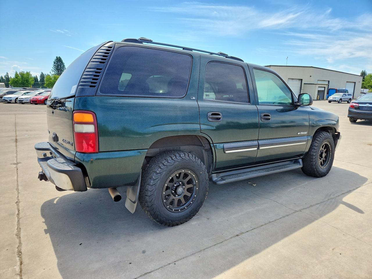 2001 Chevrolet Tahoe K1500 - Фото 3