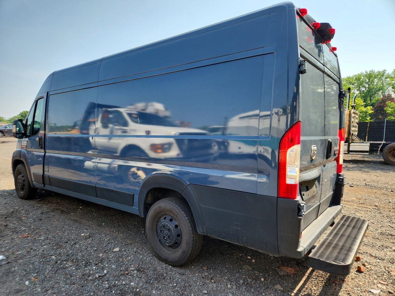 2019 Ram Promaster 3500 Delivery Van - Фото 2