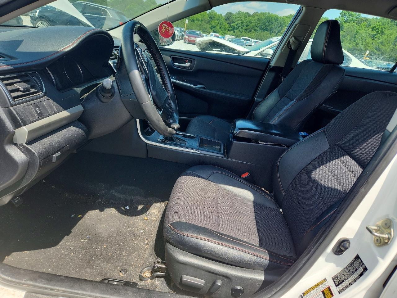 2017 Toyota Camry Se - Image 7