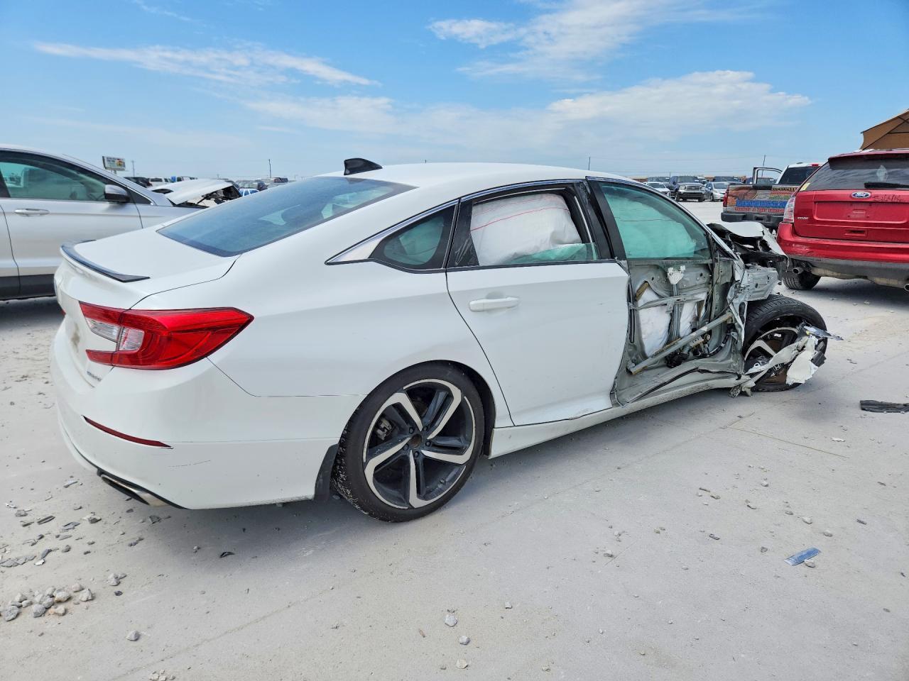 2021 Honda Accord Sport - Image 3
