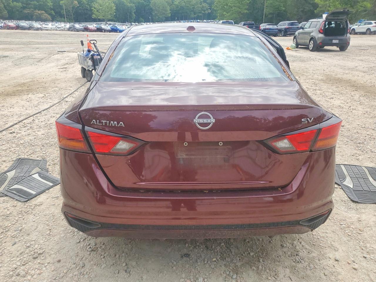 2023 Nissan Altima Sv - Фото 6