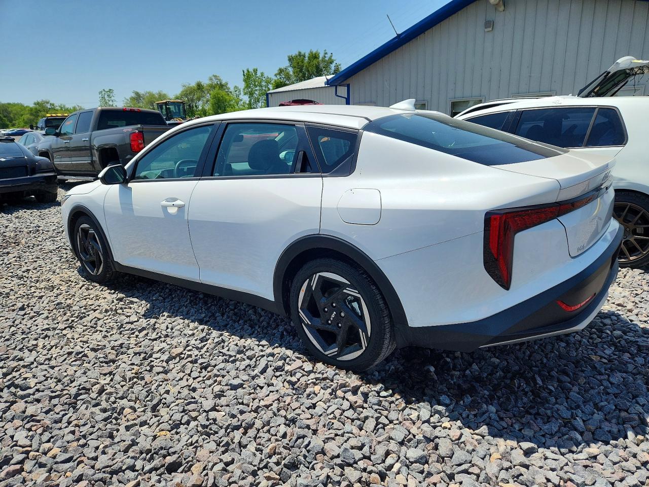 2025 Kia K4 Ex - Image 2
