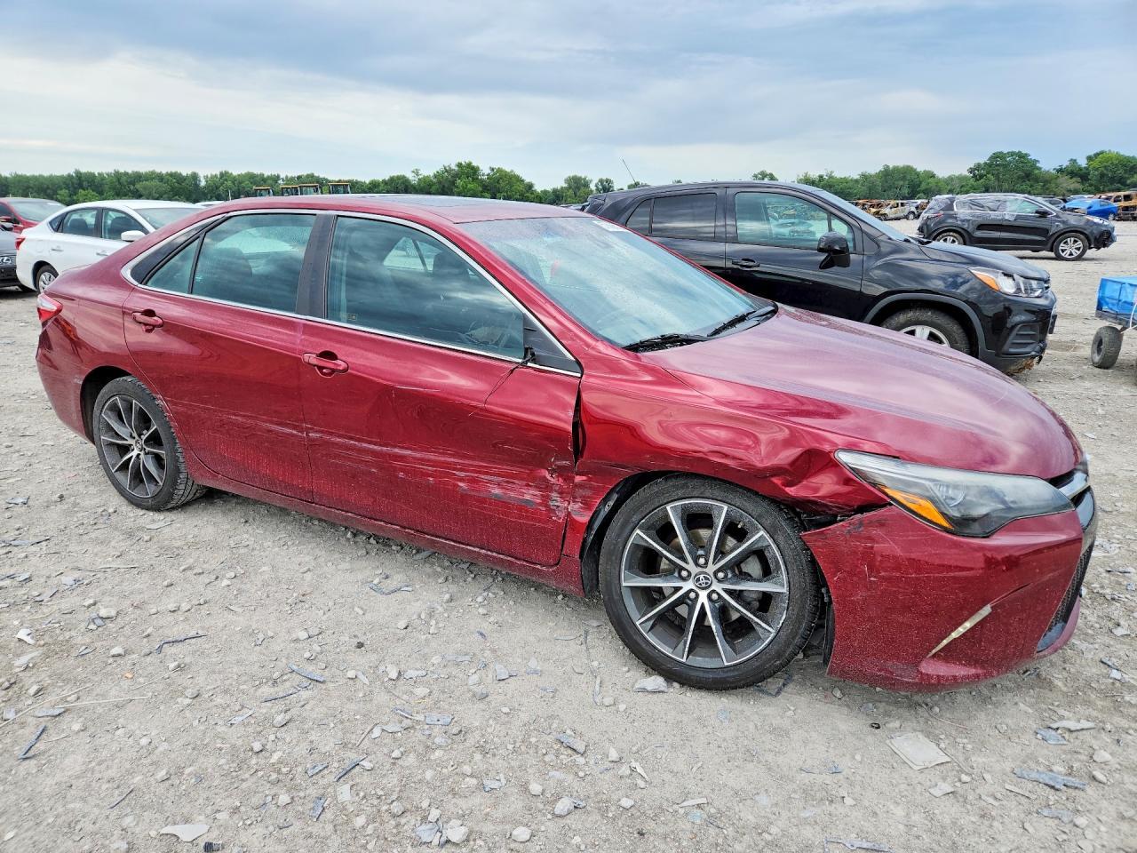 2016 Toyota Camry Xse V6 - Фото 4