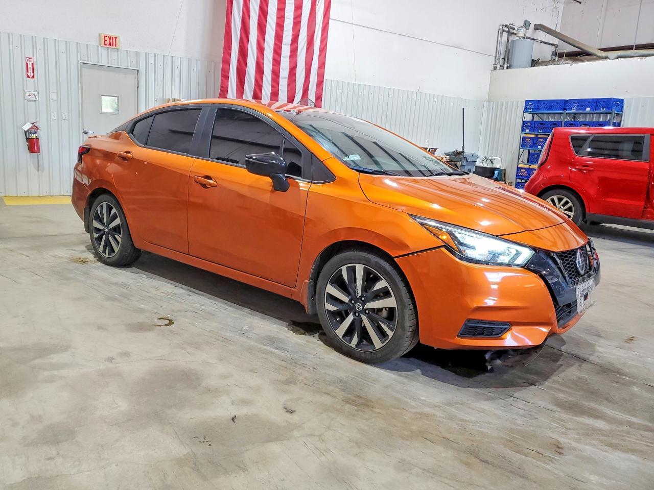 2022 Nissan Versa Sr - Фото 4