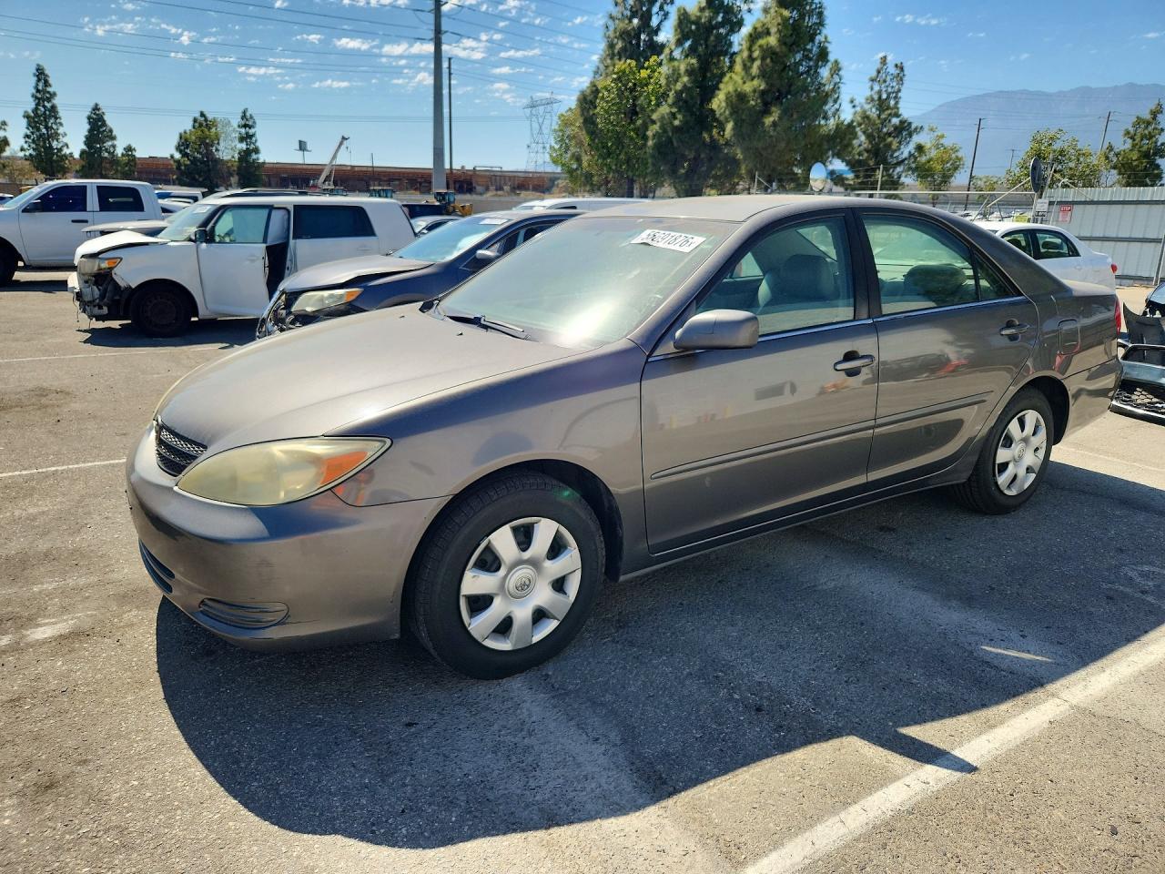 2004 Toyota Camry Le