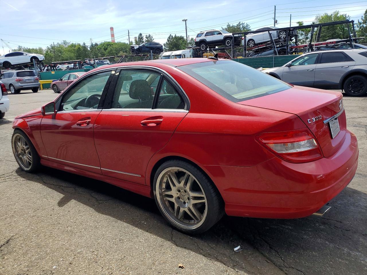 2010 Mercedes-Benz C 300 4Matic - Фото 2