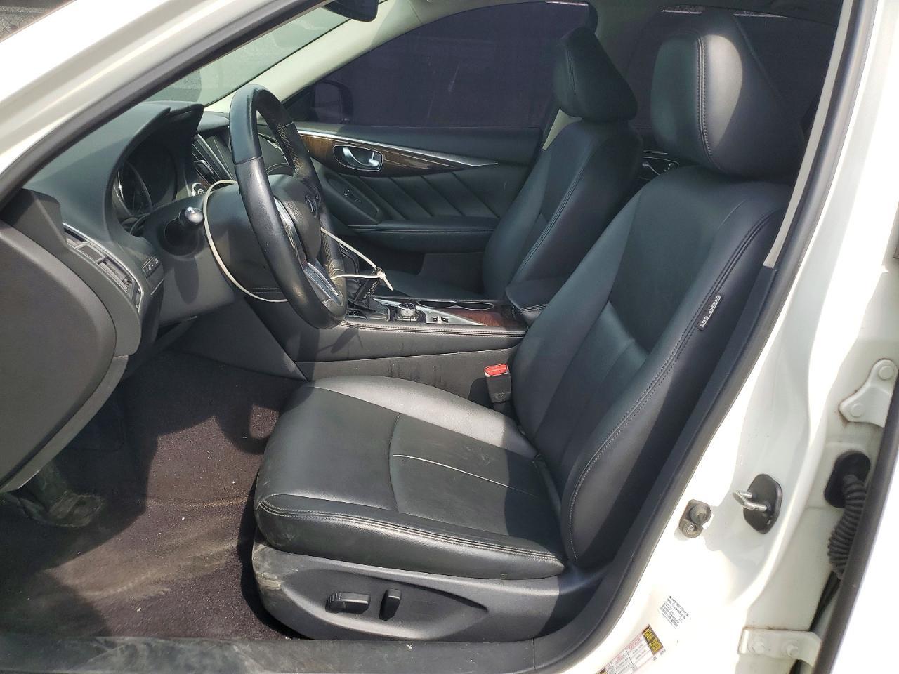 2018 Infiniti Q50 3.0T Luxe - Фото 7