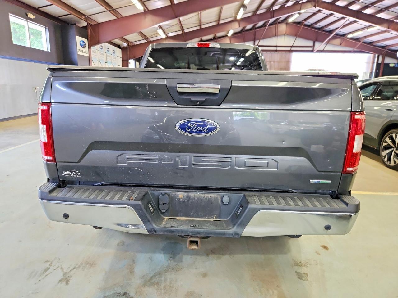 2018 Ford F150 Super Cab - Фото 6