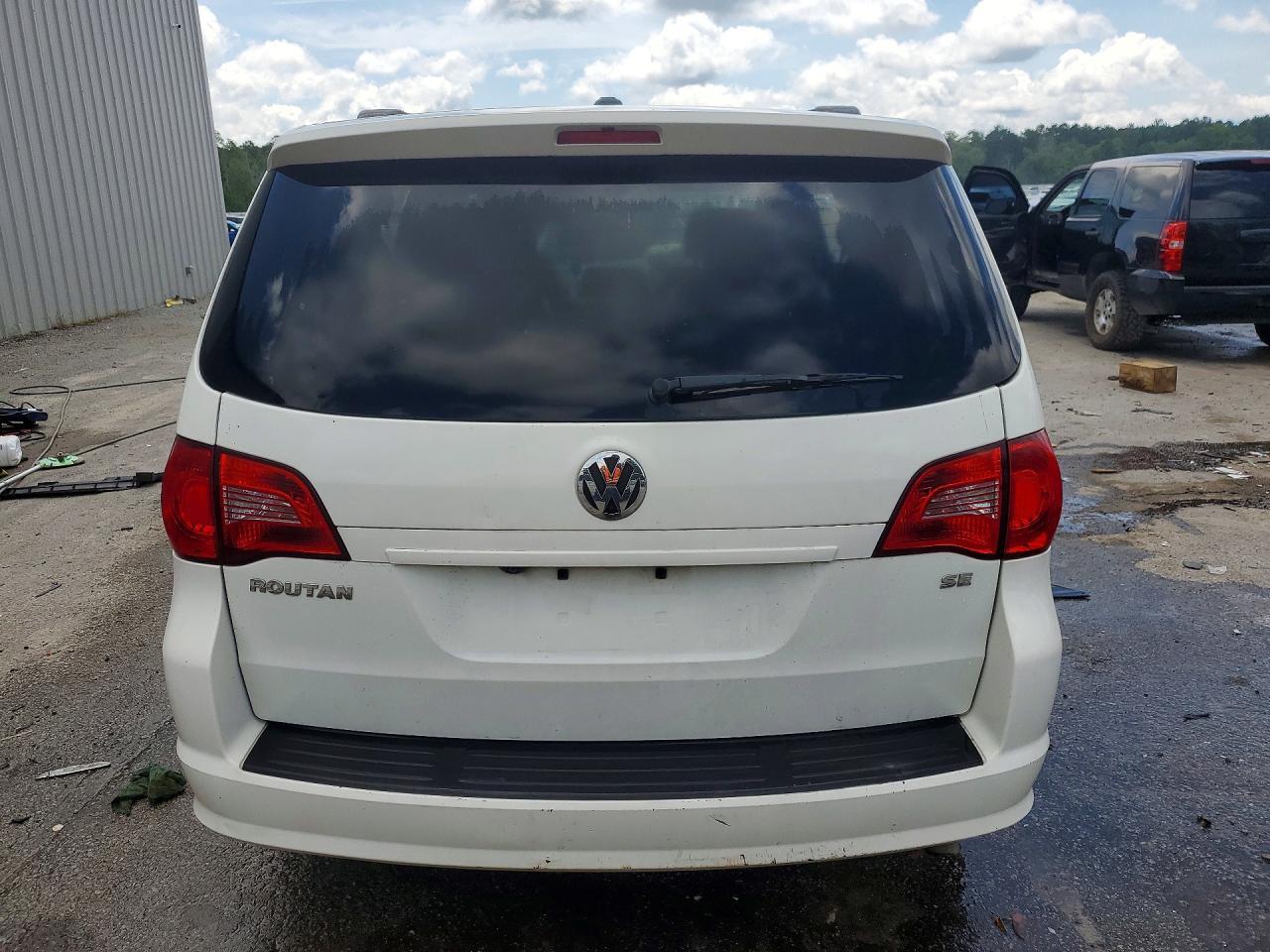 2012 Volkswagen Routan Se - Фото 6