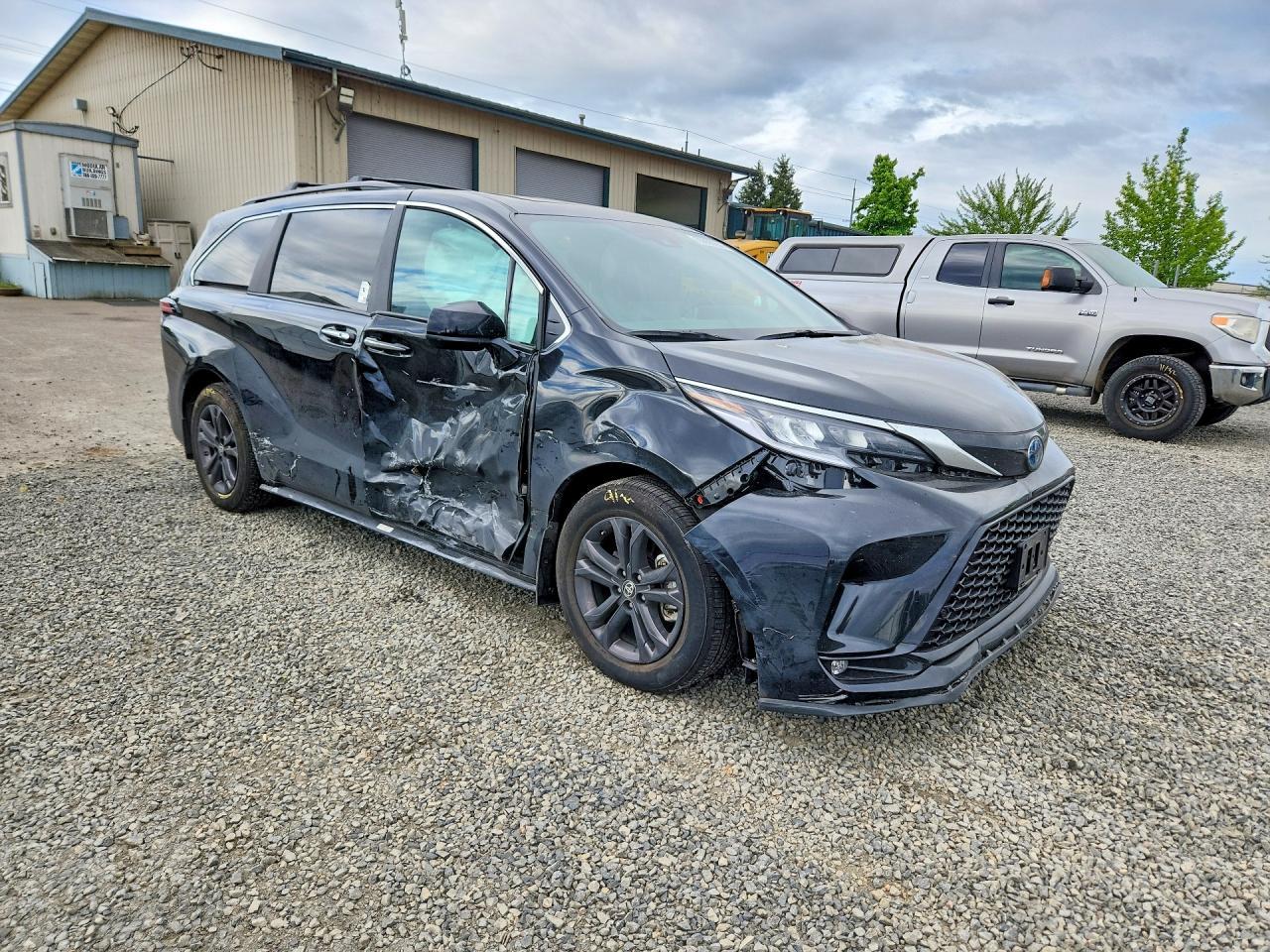 2024 Toyota Sienna Xse - Фото 4