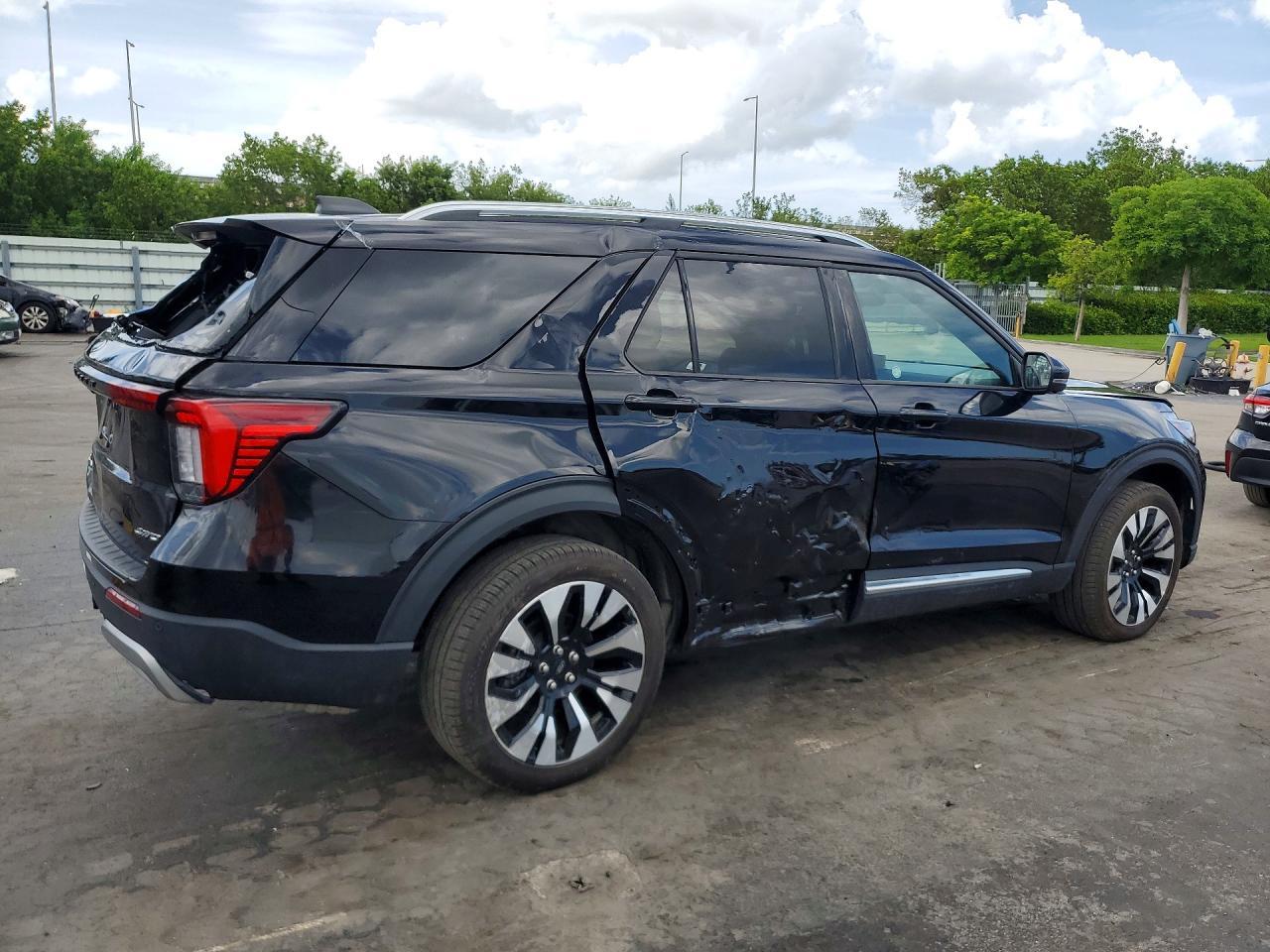2025 Ford Explorer Platinum - Фото 3