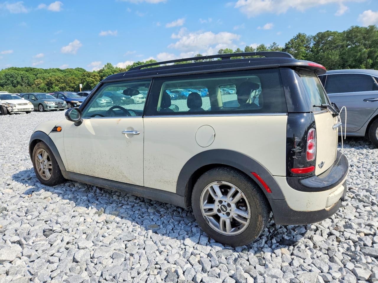 2012 Mini Cooper Clubman - Image 2