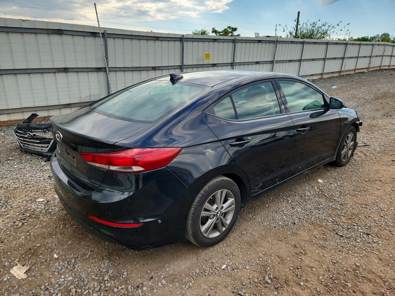 2018 Hyundai Elantra Value Edition - Image 3