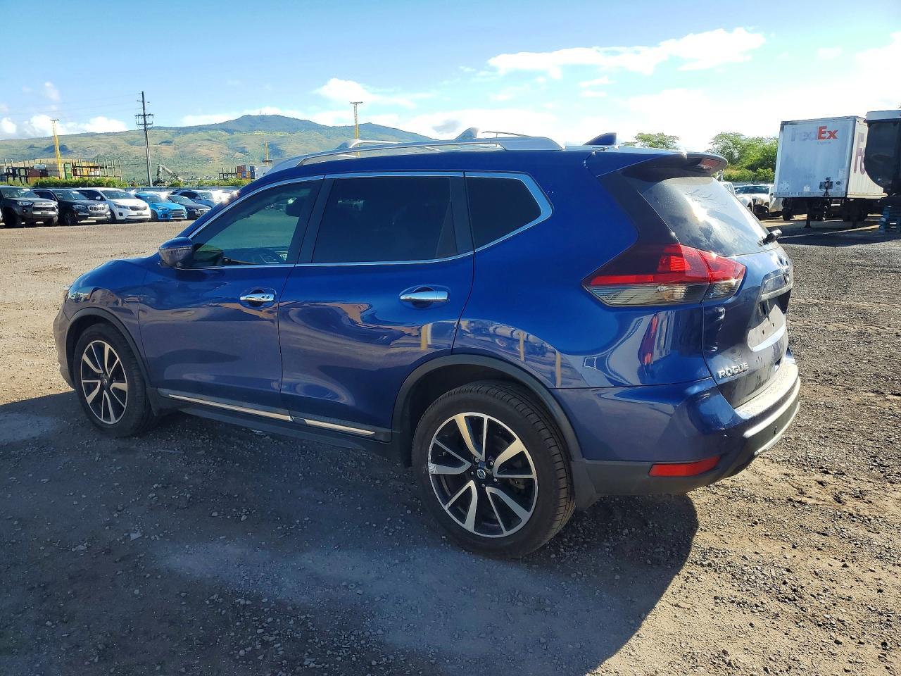 2019 Nissan Rogue Sl - Image 2
