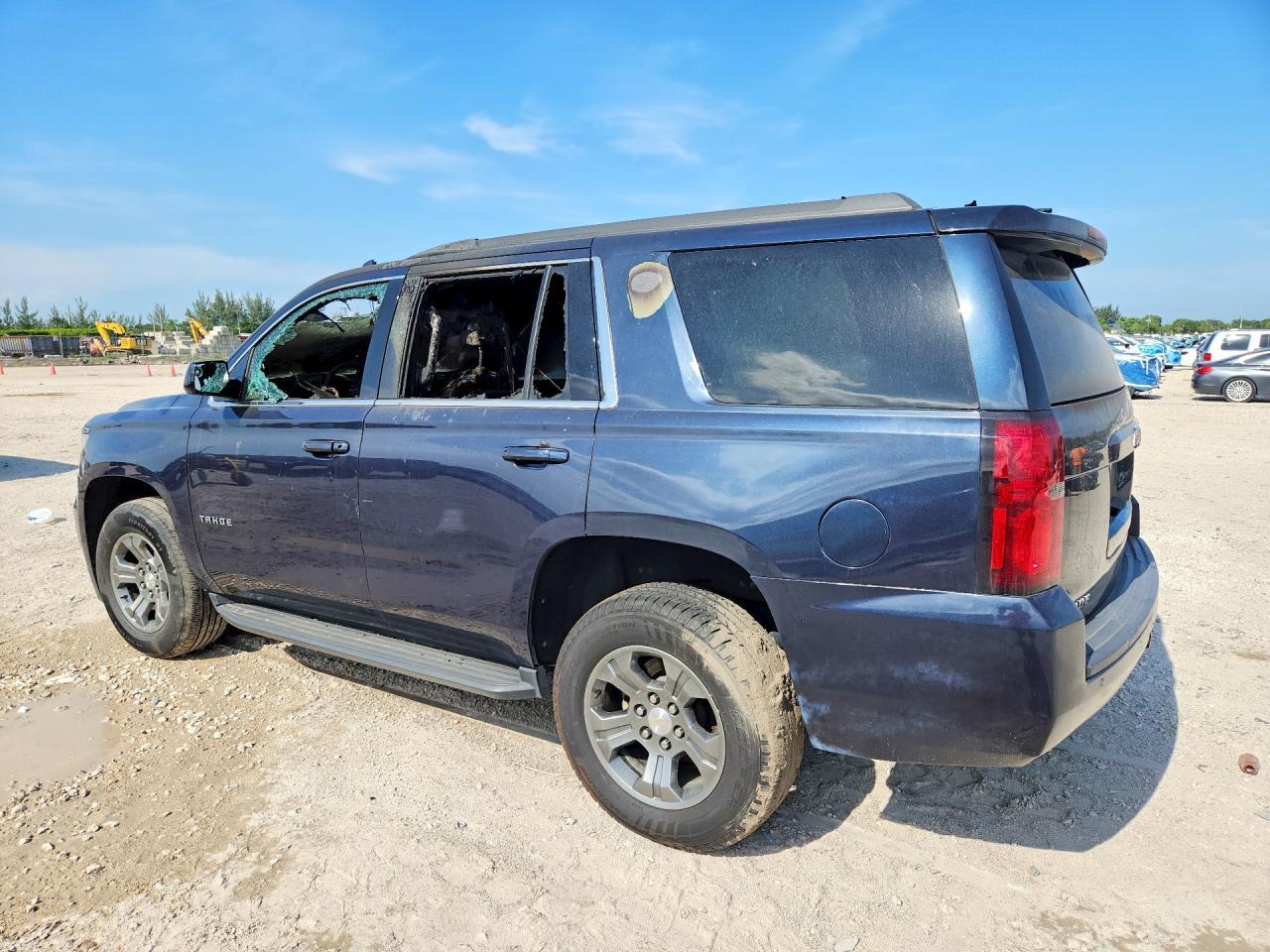 2020 Chevrolet Tahoe K1500 Ls - Фото 2