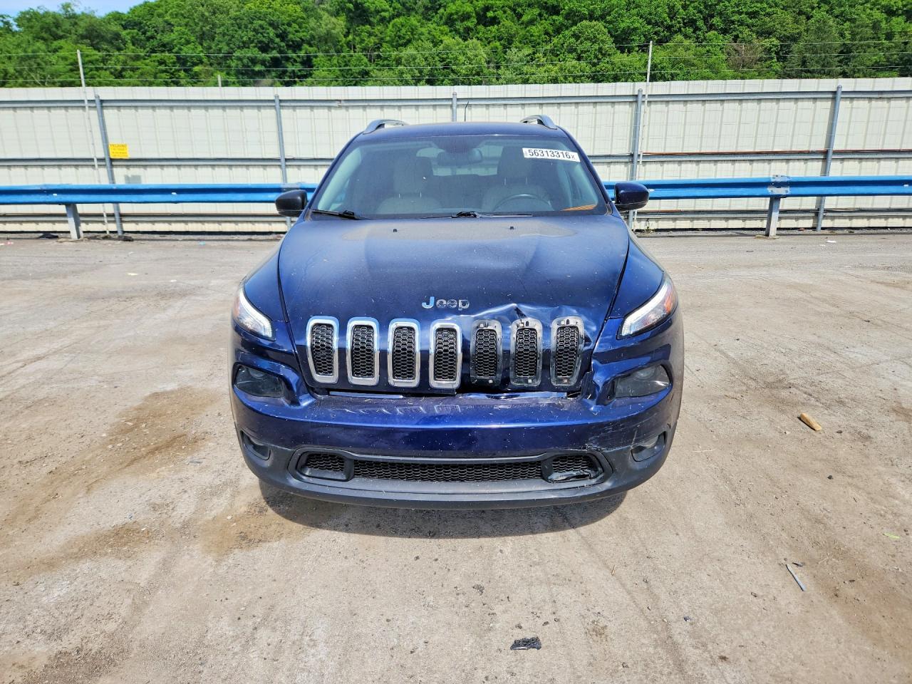 2016 Jeep Cherokee Latitude - Image 5