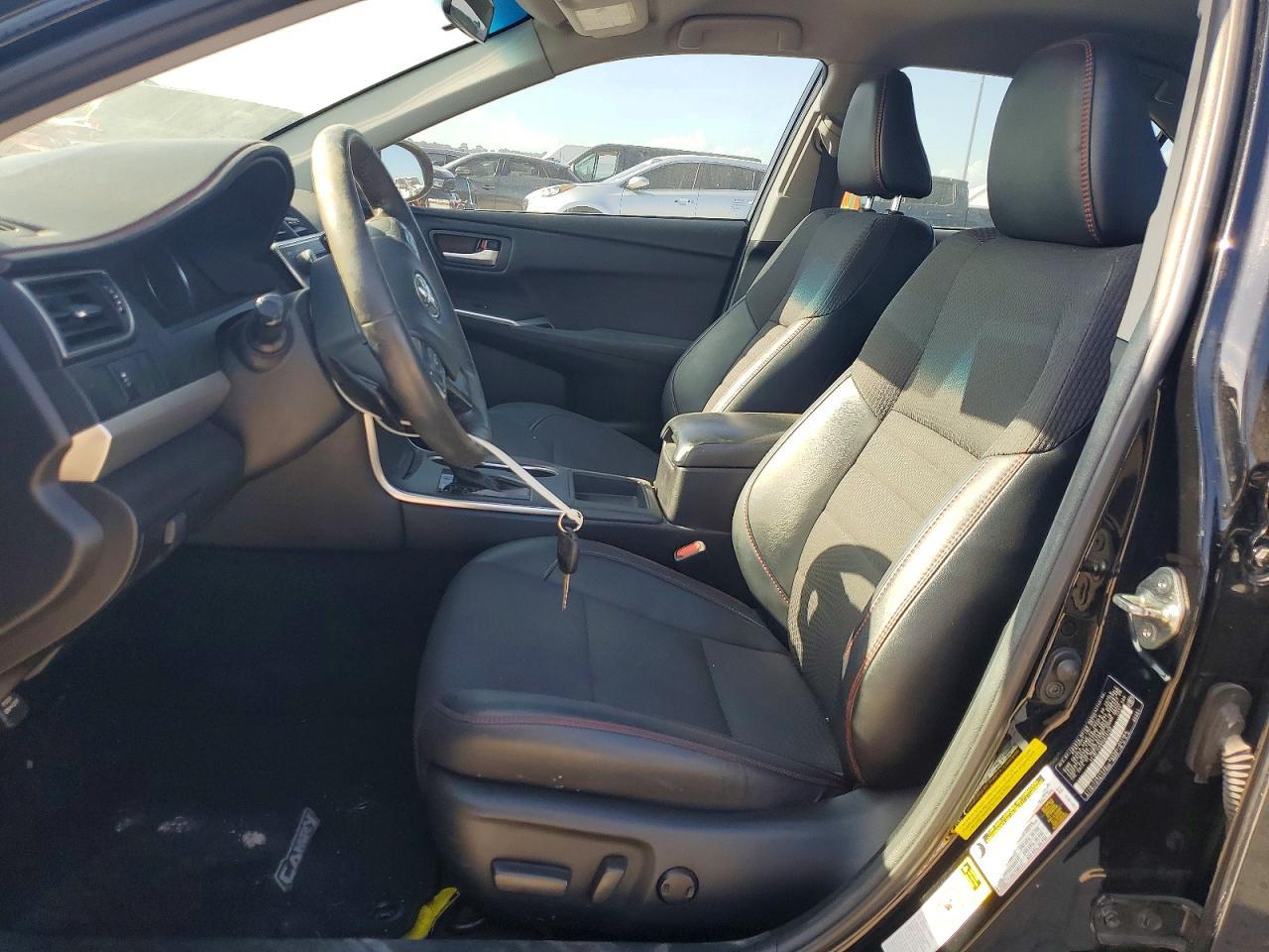 2017 Toyota Camry Se - Фото 7