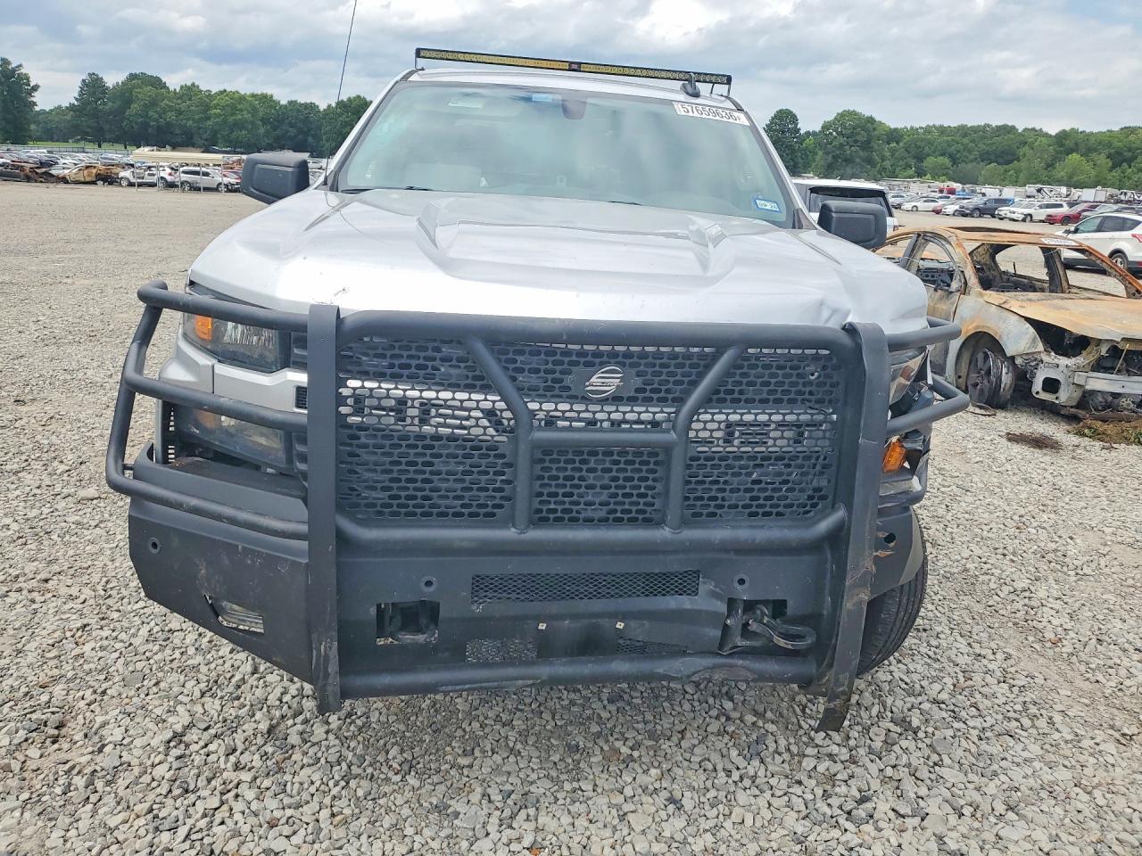 2021 Chevrolet Silverado C1500 Custom - Фото 5