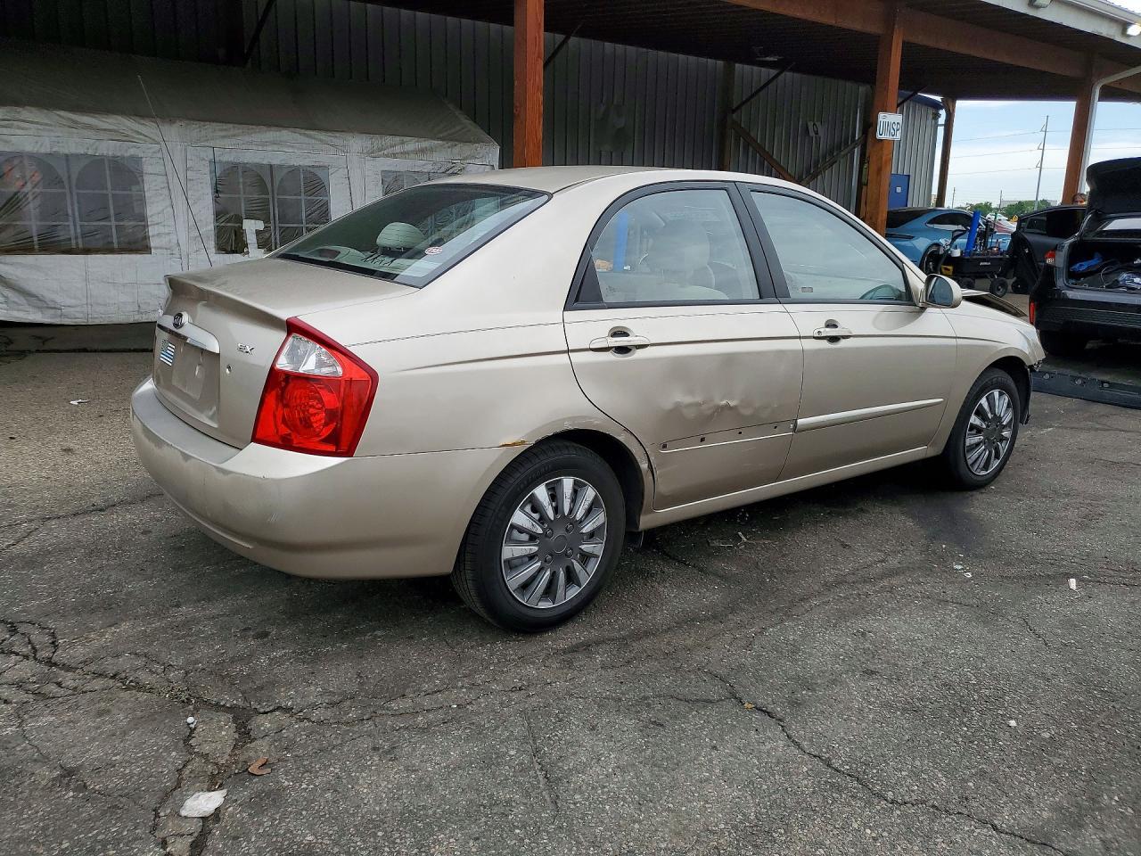 2004 Kia Spectra Lx - Фото 3
