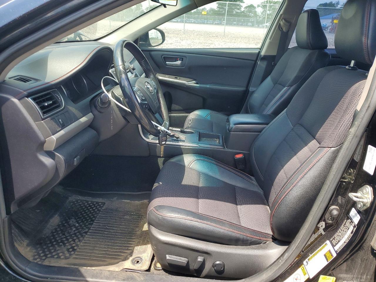 2017 Toyota Camry Se - Фото 7