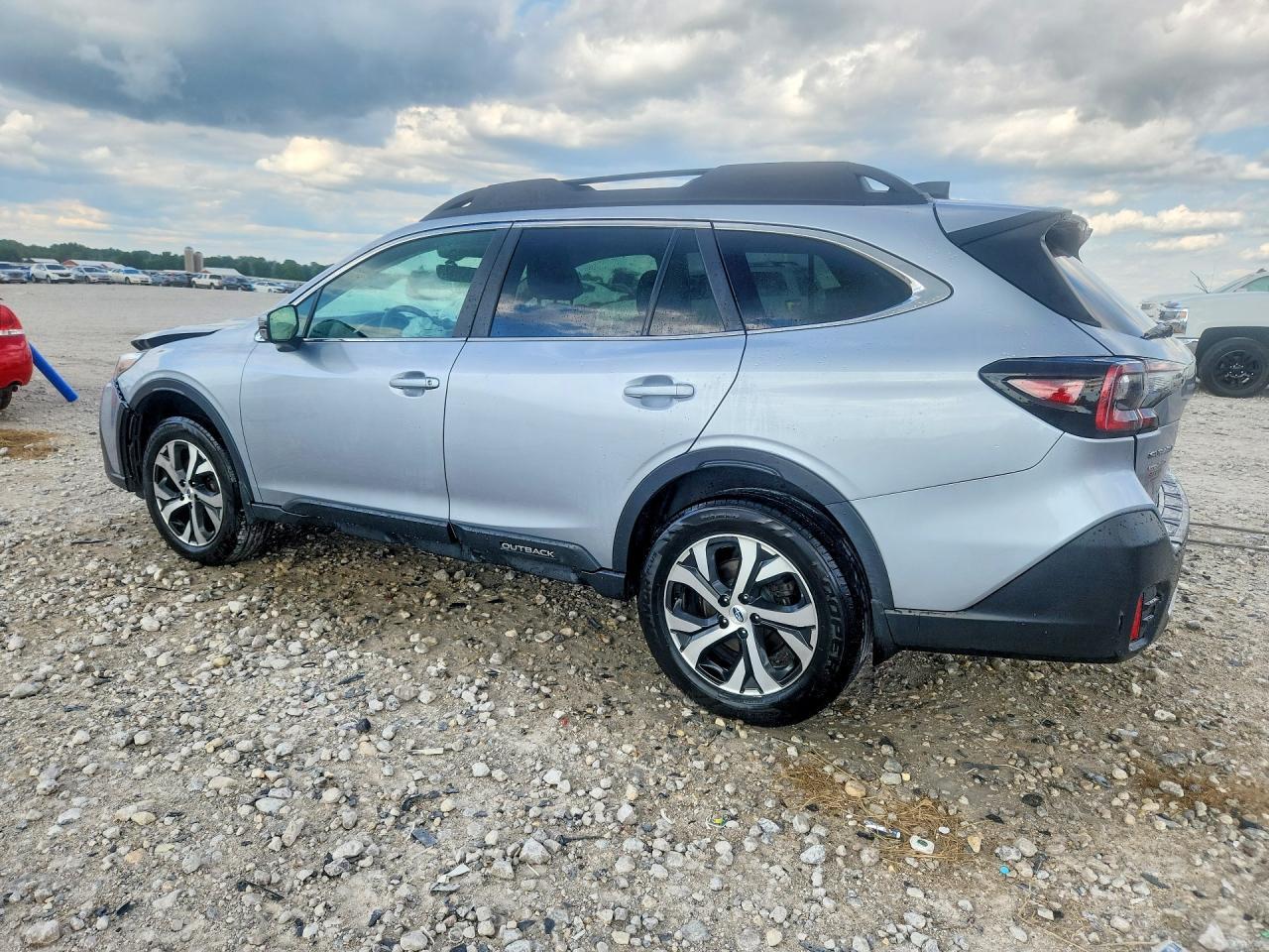 2022 Subaru Outback Limited - Image 2