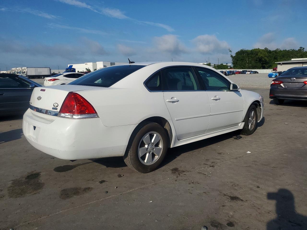 2010 Chevrolet Impala Lt - Фото 3