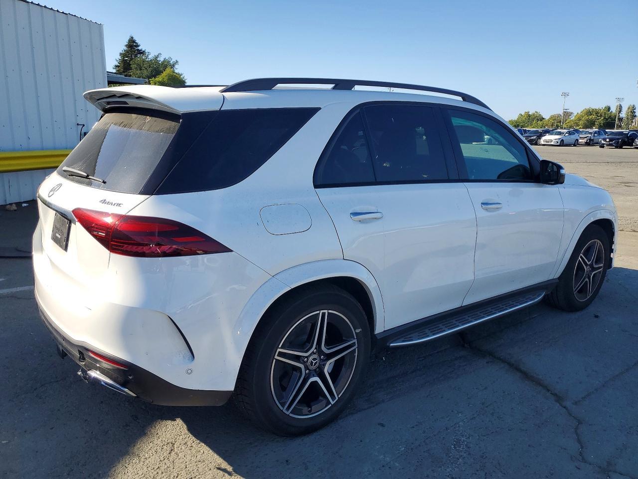 2026 Mercedes-Benz Gle 450 4Matic - Фото 3
